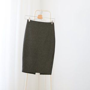 NWT Express Houndstooth Pencil Skirt - Size 00